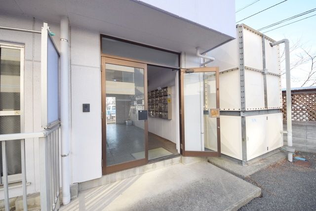 エントランス　★こちらがエントランスです★