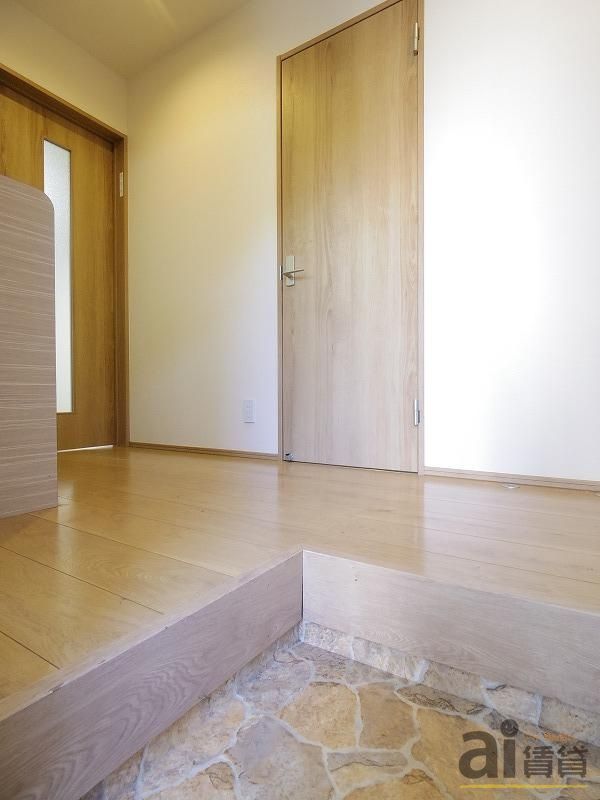 玄関　※写真同仕様※