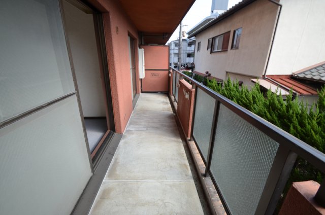 バルコニー　こちらはバルコニーです☆