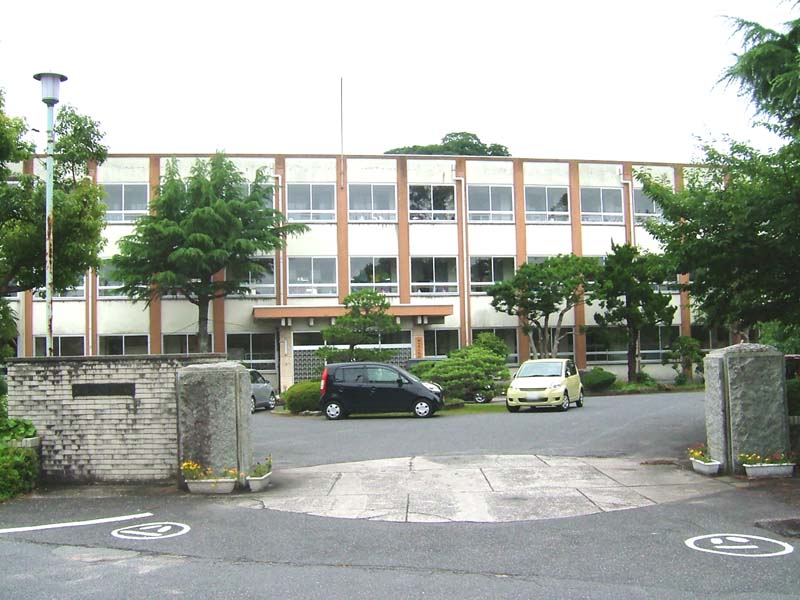 小学校　就将小学校（小学校）まで1010m