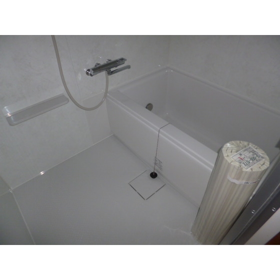 バス・シャワールーム　お風呂で日々の疲れを落としましょう