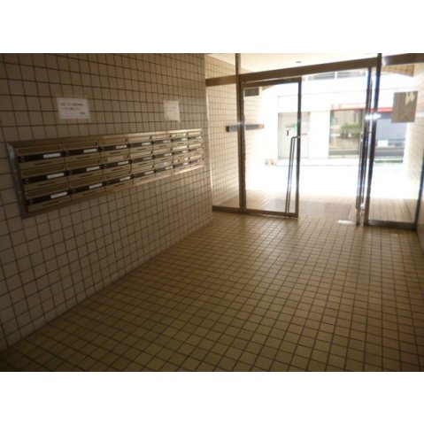 ロビー　落ち着いたロビーです