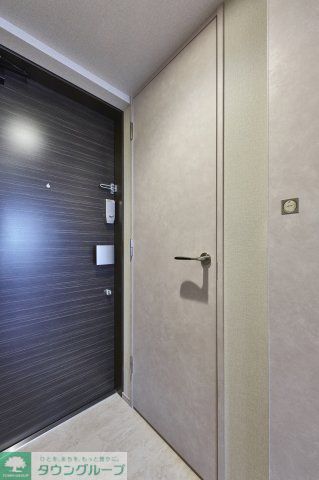 玄関　※参考写真