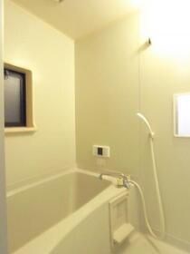 バス・シャワールーム　同建物別号室の写真です。