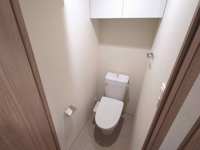 トイレ　シャワートイレ