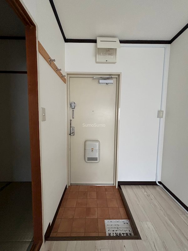玄関　明るい玄関です