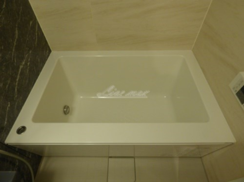 バス・シャワールーム　同タイプ別住戸