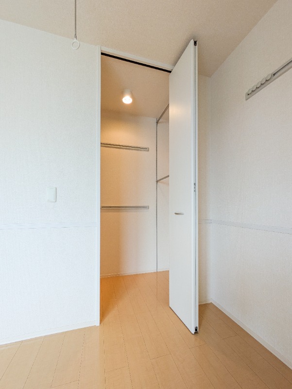 収納　図面と現状に相違がある場合には現状を優先