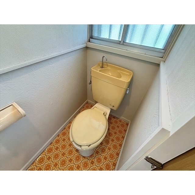 トイレ　清潔感のあるトイレです