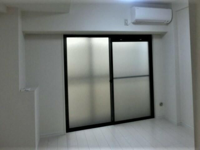 居室・リビング　洋室※別室参考写真