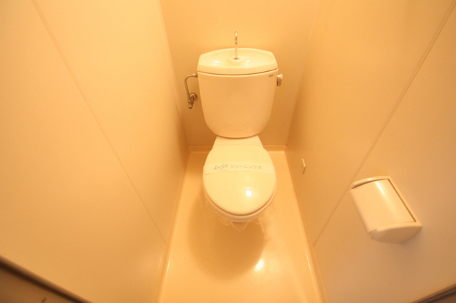 トイレ　トイレ・バス別室