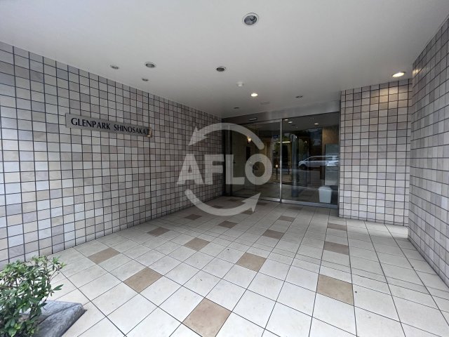 エントランス　グレンパーク新大阪II　エントランス