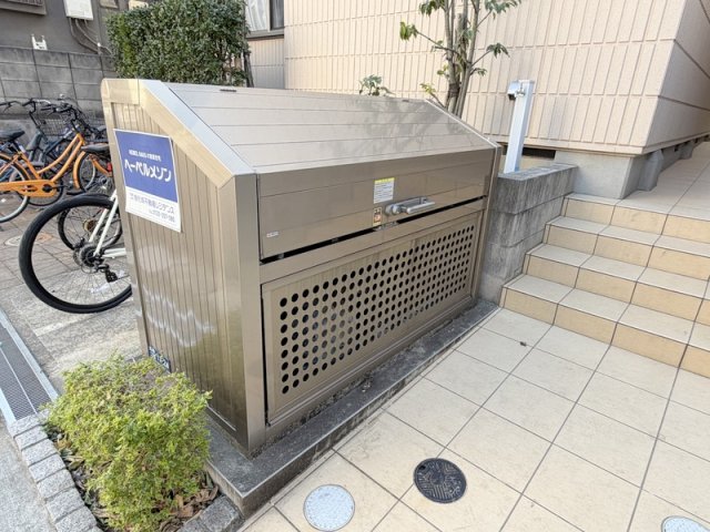 その他　★敷地内ごみストッカー★