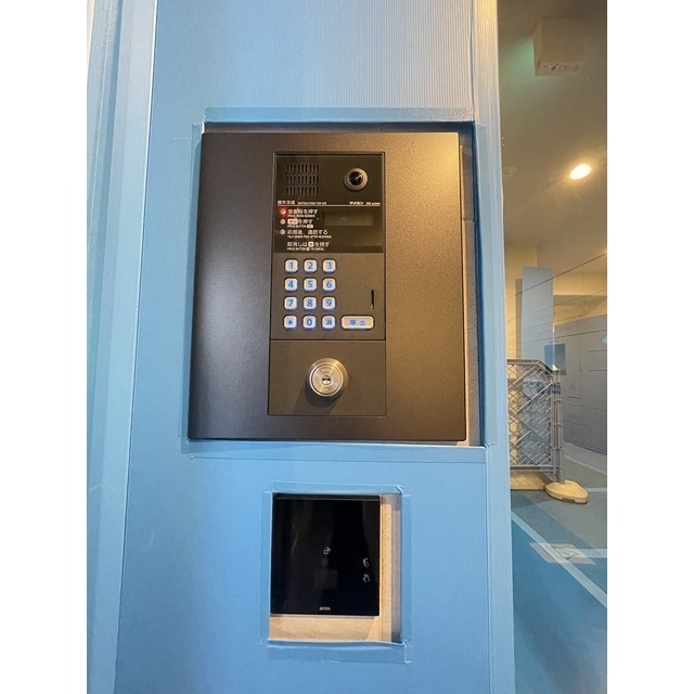 エントランス　オートロック