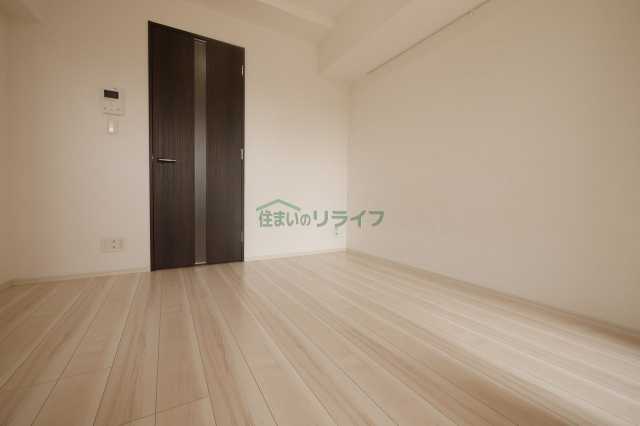 居室・リビング　ガリシア駒込EAST