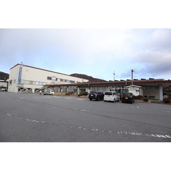 役所　軽井沢町役場（役所）まで3251m