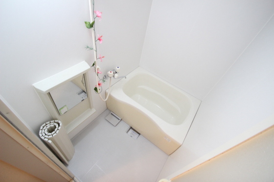 バス・シャワールーム　※別部屋の写真です