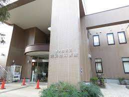 図書館　大田区立洗足池図書館（図書館）まで553m