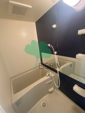 バス・シャワールーム　清潔感のある浴室です！