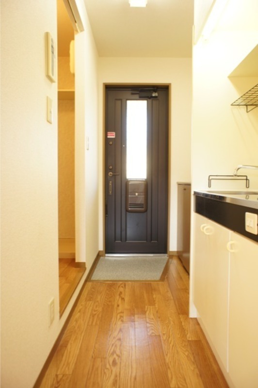 玄関　図面と現状に相違がある場合には現状を優先