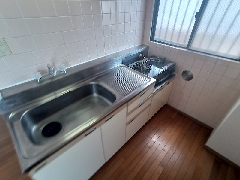 キッチン　201号室転用