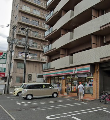 コンビニ　セブン－イレブン広島東雲３丁目店（コンビニ）まで396m