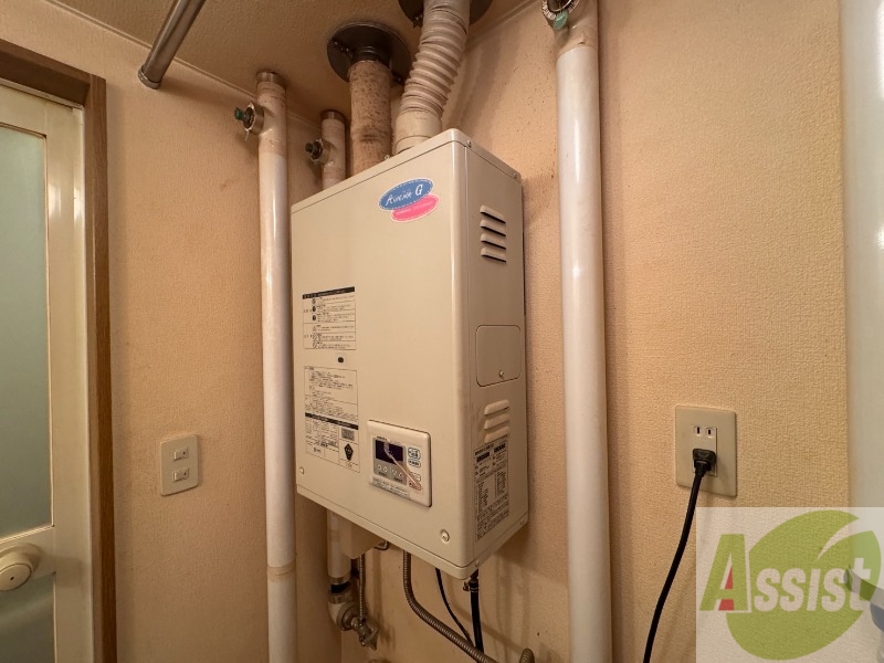その他　給湯器は簡単操作で温度調整ができますよ。