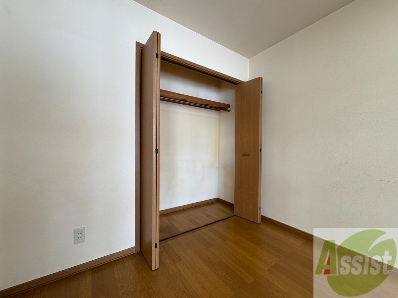 収納　こちらは収納です。物をしまう事ができますね！