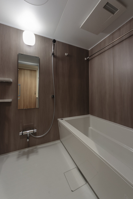 バス・シャワールーム　※写真は同タイプ住戸です。