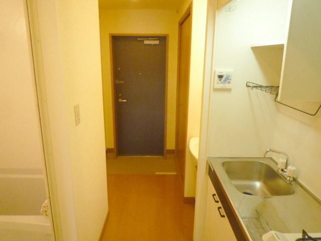 玄関　お部屋探しは株式会社　タウンハウジング　までお気軽にお問合…