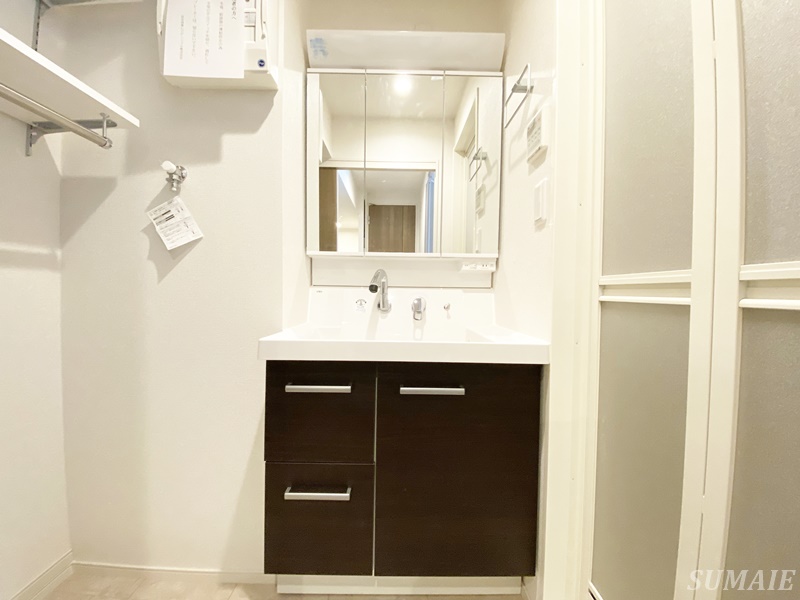 洗面設備　独立洗面台です☆