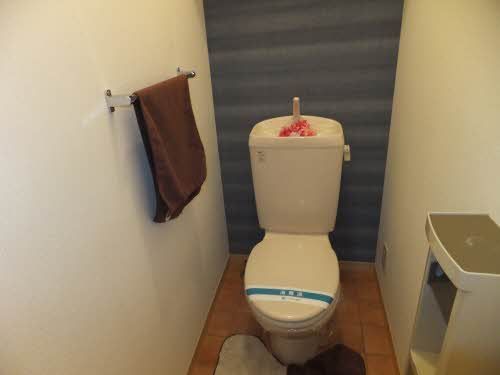 トイレ　トイレ