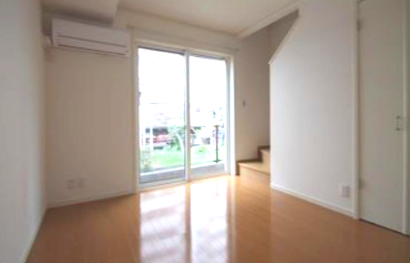 バルコニー　洋室