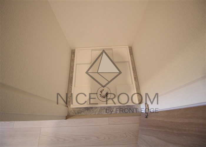 その他設備　レジュールアッシュ谷町六丁目フェリシア　洗濯置き場