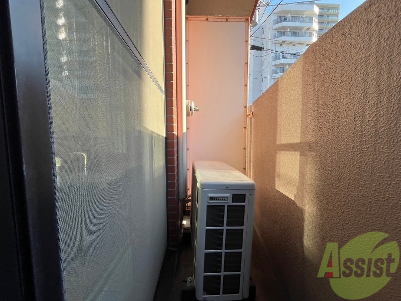 バルコニー　バルコニーが付いていますので一息ついてみてはいかがですか。