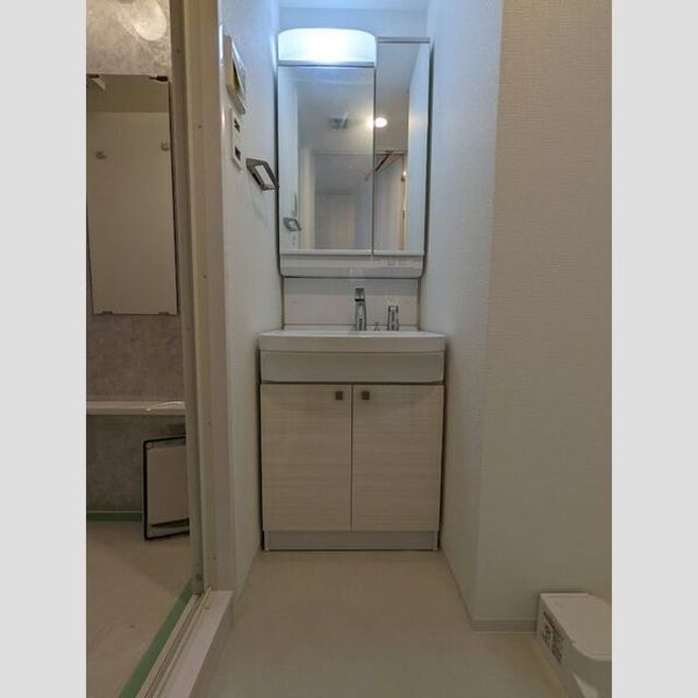 洗面設備　洗面脱衣所付き！独立洗面台が便利です♪♪