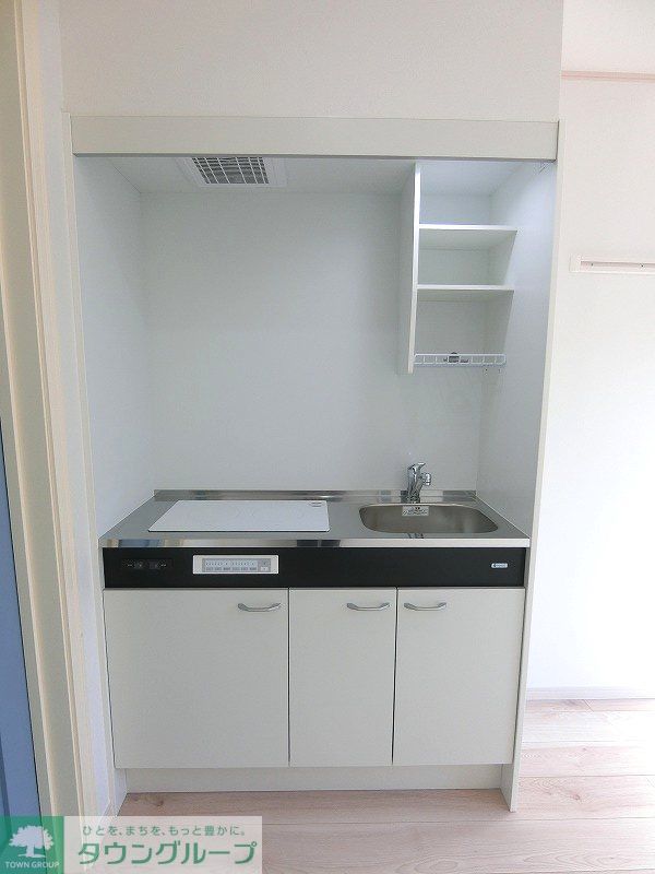 キッチン　2口IHコンロ。料理好きな方にも嬉しいですね！