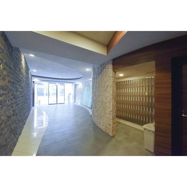 居室・リビング　ゆったり過ごせる居間です