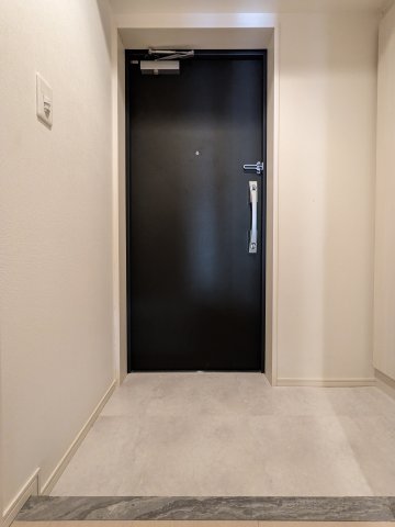 玄関　1003号室