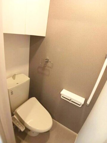 トイレ　シンプルで使いやすいトイレです