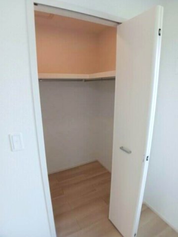 収納　たっぷりとした収納スペースです
