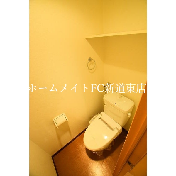 トイレ　シャワー付トイレ