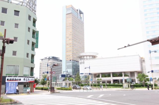 ショッピングセンター　高松シンボルタワー（ショッピングセンター）まで1221m