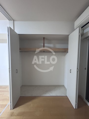 収納　セノアタワー新大阪　クローゼット