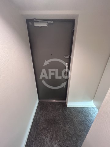 玄関　セノアタワー新大阪　玄関