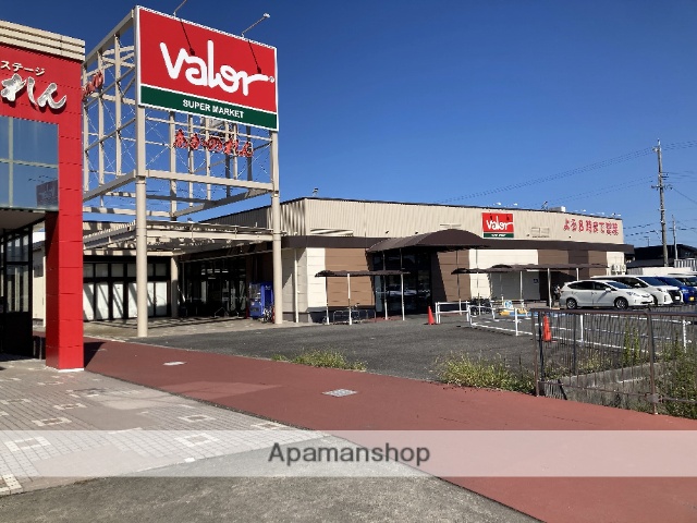 スーパー　バロー岐南店（スーパー）まで697m