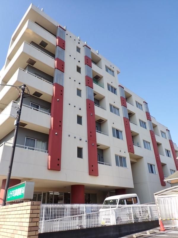 建物外観　コメダ珈琲店横浜鍛冶ケ谷店