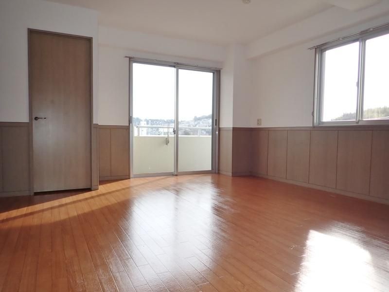 居室・リビング　ピーコックストア本郷台店