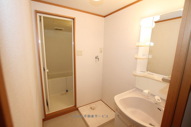 洗面設備　使いやすい洗面所です コンフォール柿の木205号室　2022