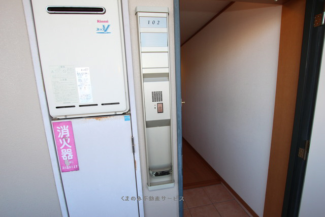 エントランス　清潔なエントランスです コンフォール柿の木205号室　202